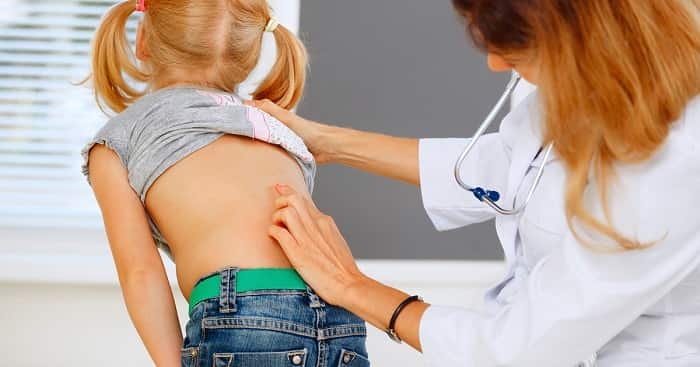 پیشگیری از کمردرد در کودکان (کوله پشتی مناسب، تحرک، وضعیت صحیح)